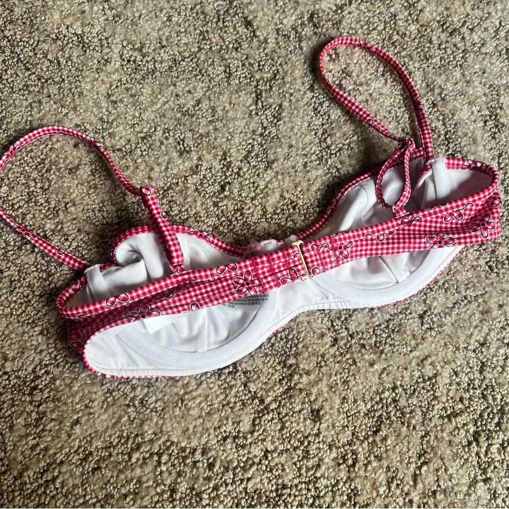 Frankie’s Bikinis for PINK Buttercup Bikini Top Ladybug Lane Red Gingham Sz S